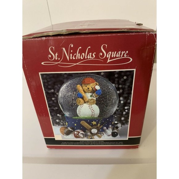 Vtg St Nicholas Square Musical Snow‎ Globe Teddy Bear Picnic (Football) Sports - Picture 3 of 9